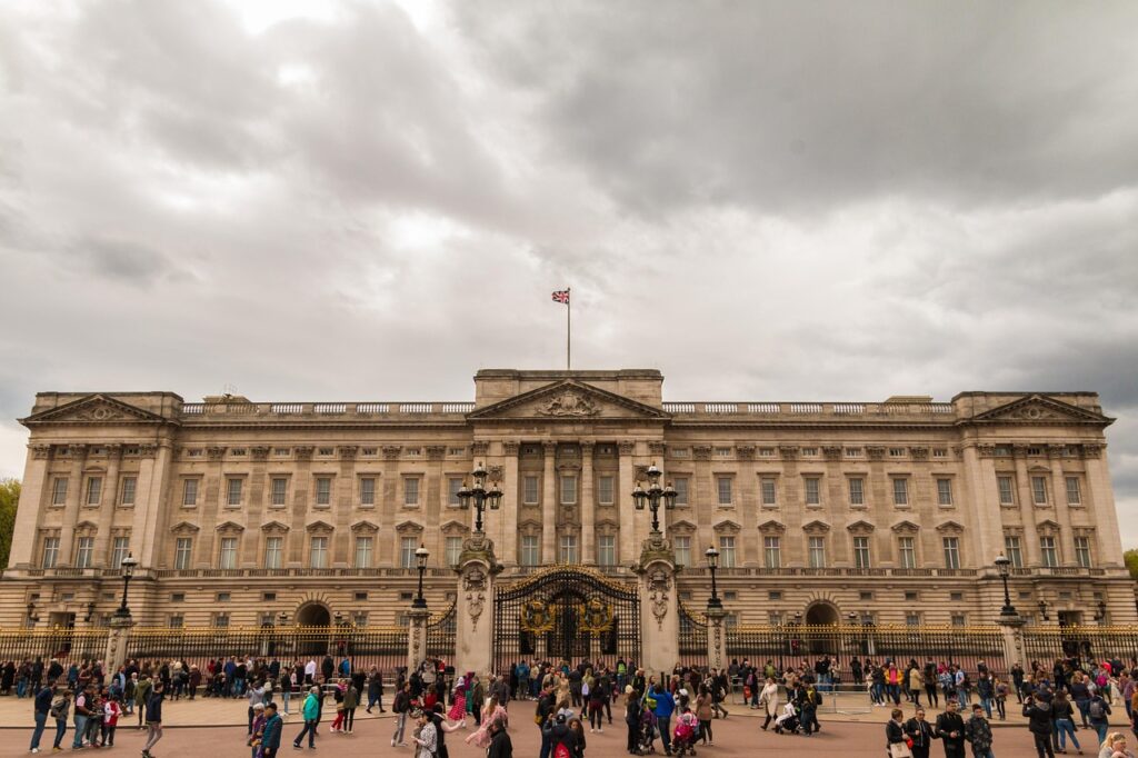 buckingham-palace